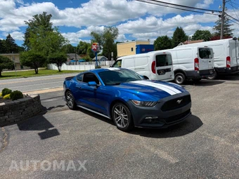 2017 Ford Mustang EcoBoost Coupe - miniatura 7