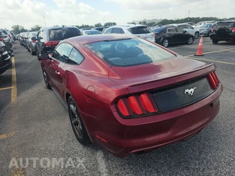 2017 Ford Mustang EcoBoost Coupe – miniatura 6