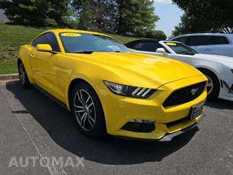 2017 Ford Mustang EcoBoost Coupe - miniatura 4
