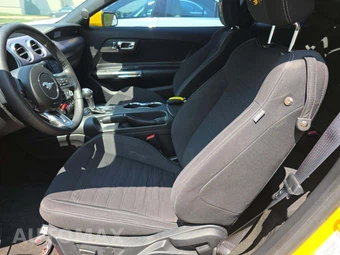 2017 Ford Mustang EcoBoost Coupe - miniatura 6