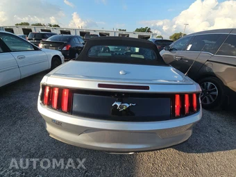 2017 Ford Mustang EcoBoost Premium Convertible - miniatura 5