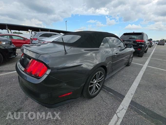 2017 Ford Mustang EcoBoost Premium Convertible - miniatura 4