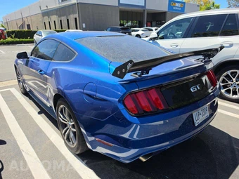 2017 Ford Mustang GT Coupe - miniatura 2