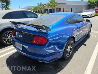 2017 Ford Mustang GT Coupe - miniatura 3