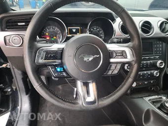 2017 Ford Mustang GT Coupe - miniatura 10