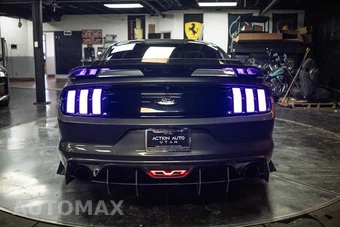 2017 Ford Mustang GT Coupe - miniatura 6