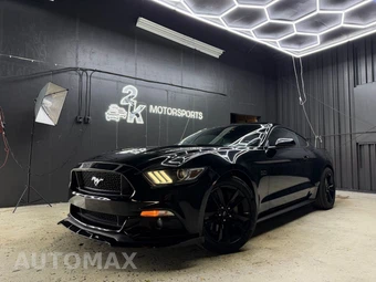 2017 Ford Mustang GT Coupe - miniatura 2