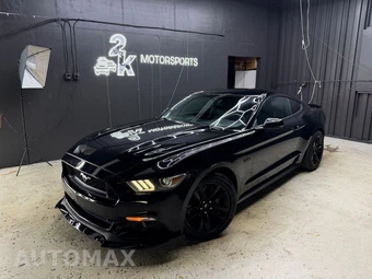 2017 Ford Mustang GT Coupe - miniatura 4