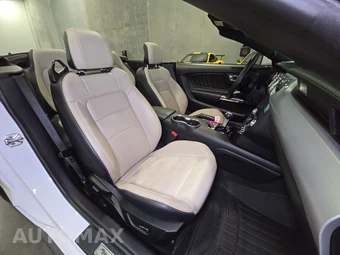 2017 Ford Mustang GT Premium Convertible - miniatura 8