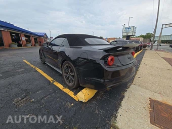 2017 Ford Mustang GT Premium Convertible - miniatura 2