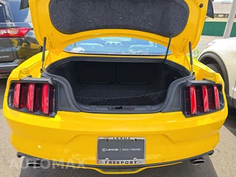2017 Ford Mustang GT Premium Coupe – miniatura 14