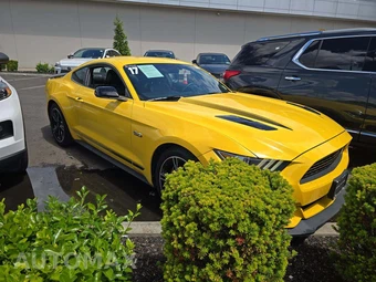 2017 Ford Mustang GT Premium Coupe – miniatura 4