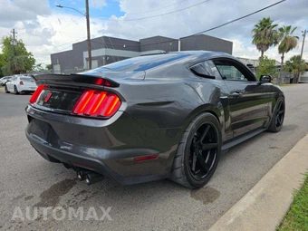 2017 Ford Mustang GT Premium Coupe - miniatura 3