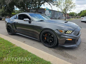 2017 Ford Mustang GT Premium Coupe - miniatura 4