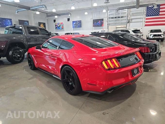 2017 Ford Mustang GT Premium Coupe - miniatura 2
