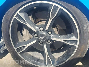 2017 Ford Mustang GT Premium Coupe - miniatura 29