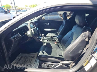 2017 Ford Mustang GT Premium Coupe - miniatura 6