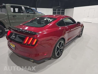 2017 Ford Mustang GT Premium Coupe - miniatura 3