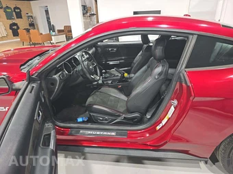 2017 Ford Mustang GT Premium Coupe - miniatura 6