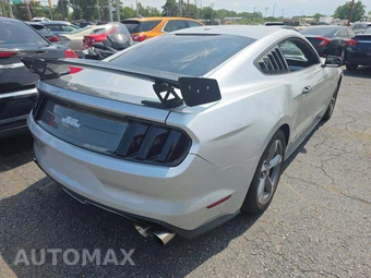 2017 Ford Mustang GT Premium Coupe - miniatura 3