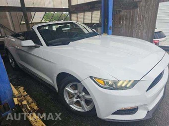 2017 Ford Mustang V6 Convertible – miniatura 4