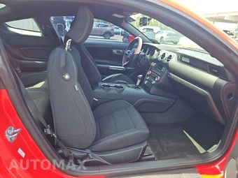 2017 Ford Mustang V6 Coupe – miniatura 8