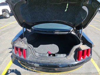 2017 Ford Mustang V6 Coupe - miniatura 16