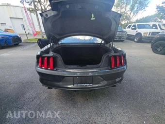2017 Ford Mustang V6 Coupe - miniatura 14