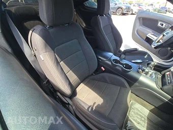 2017 Ford Mustang V6 Coupe – miniatura 18