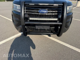 2017 Ford Police Interceptor Utility - miniatura 9