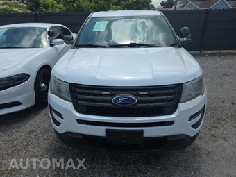 2017 Ford Police Interceptor Utility – miniatura 2