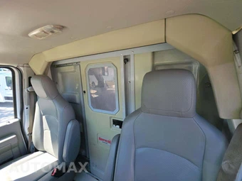 2017 Ford Super Duty E-350 Cutaway - miniatura 13