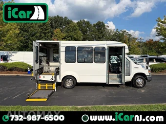 2017 Ford Super Duty E-350 Cutaway DRW