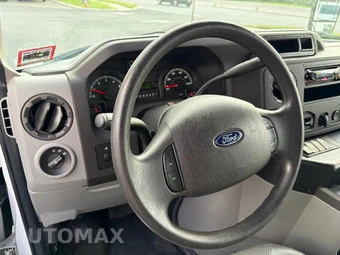 2017 Ford Super Duty E-350 Cutaway DRW - miniatura 55