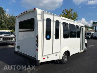 2017 Ford Super Duty E-350 Cutaway DRW - miniatura 8