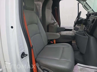 2017 Ford Super Duty E-350 Cutaway DRW – miniatura 15