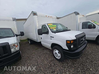 2017 Ford Super Duty E-350 Cutaway DRW – miniatura 4