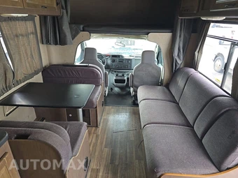 2017 Ford Super Duty E-450 Cutaway DRW 158.0" WB - miniatura 14