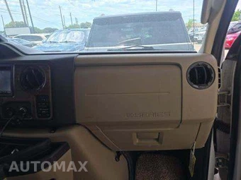 2017 Ford Super Duty E-450 Cutaway DRW - miniatura 17