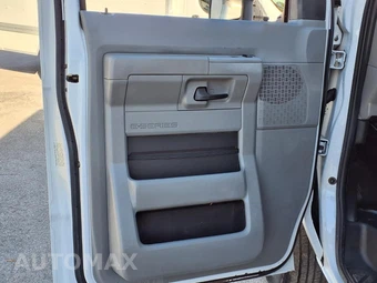2017 Ford Super Duty E-450 Cutaway DRW - miniatura 15