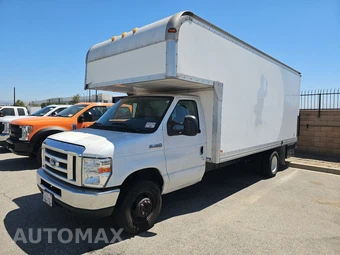2017 Ford Super Duty E-450 Cutaway DRW