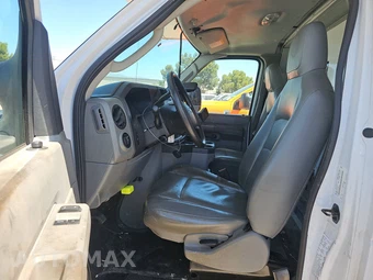 2017 Ford Super Duty E-450 Cutaway DRW – miniatura 7