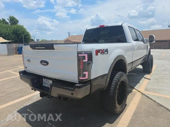 2017 Ford Super Duty F-250 King Ranch Crew Cab Medium Bed - miniatura 4