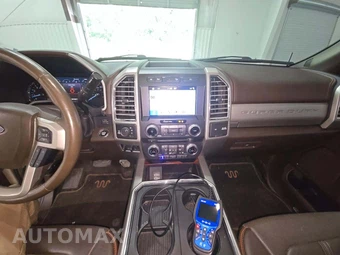 2017 Ford Super Duty F-250 King Ranch Crew Cab Medium Bed - miniatura 10
