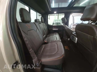 2017 Ford Super Duty F-250 King Ranch Crew Cab Medium Bed - miniatura 16
