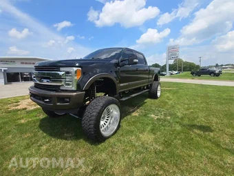 2017 Ford Super Duty F-250 King Ranch Crew Cab Medium Bed