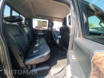 2017 Ford Super Duty F-250 Lariat Crew Cab Long Bed - miniatura 16
