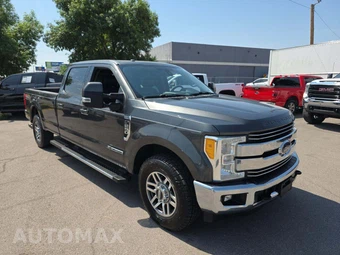 2017 Ford Super Duty F-250 Lariat Crew Cab Long Bed - miniatura 4
