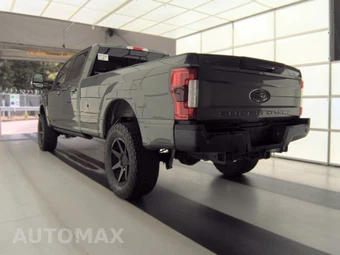 2017 Ford Super Duty F-250 Lariat Crew Cab Long Bed - miniatura 6