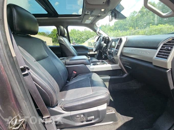 2017 Ford Super Duty F-250 Lariat Crew Cab Long Bed - miniatura 8